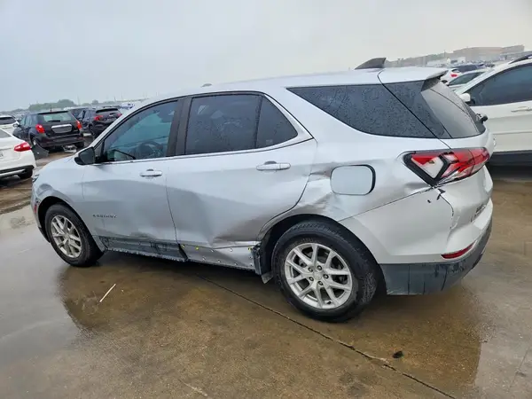 3GNAXJEV4NL150737 2022 CHEVROLET EQUINOX - Image 2