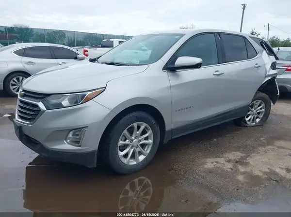 3GNAXJEV5JL156301 2018 CHEVROLET EQUINOX - Image 2