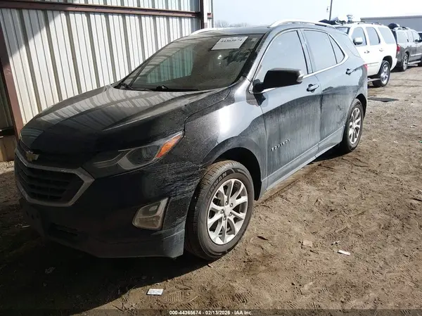 3GNAXJEV5JL265440 2018 CHEVROLET EQUINOX - Image 2
