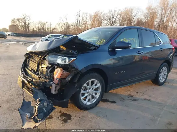 3GNAXJEV5JL389238 2018 CHEVROLET EQUINOX - Image 2