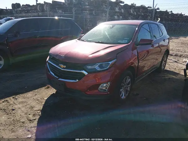 3GNAXJEV5JL389689 2018 CHEVROLET EQUINOX - Image 2