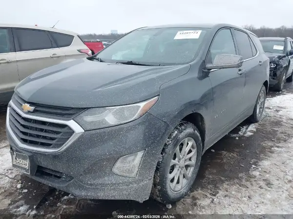 3GNAXJEV5JS502708 2018 CHEVROLET EQUINOX - Image 2