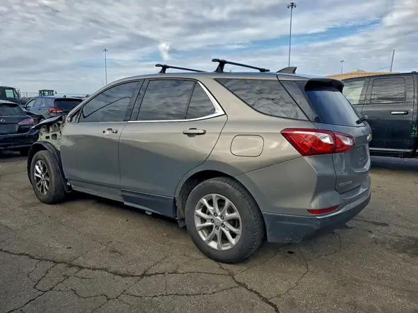 3GNAXJEV5JS525728 2018 CHEVROLET EQUINOX - Image 2