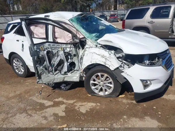 3GNAXJEV5JS532338 2018 CHEVROLET EQUINOX - Image 1