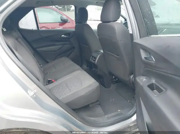 3GNAXJEV5JS537474 2018 CHEVROLET EQUINOX - Image 8