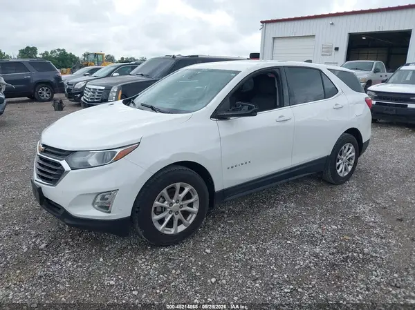3GNAXJEV5JS545882 2018 CHEVROLET EQUINOX - Image 2