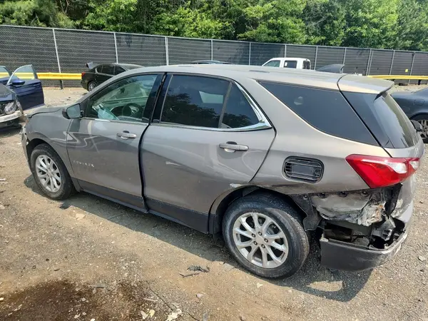 3GNAXJEV5JS546210 2018 CHEVROLET EQUINOX - Image 2