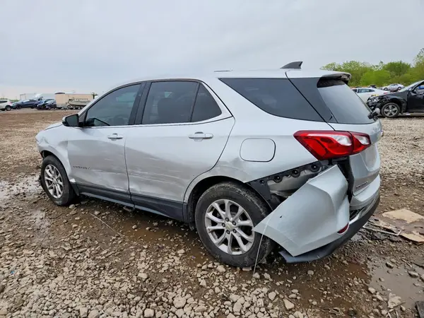 3GNAXJEV5JS570359 2018 CHEVROLET EQUINOX - Image 2