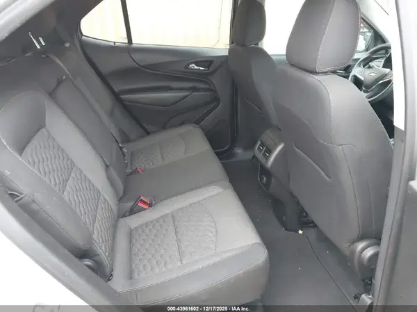 3GNAXJEV5JS574170 2018 CHEVROLET EQUINOX - Image 8