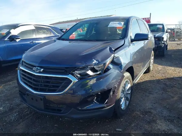 3GNAXJEV5JS622458 2018 CHEVROLET EQUINOX - Image 2