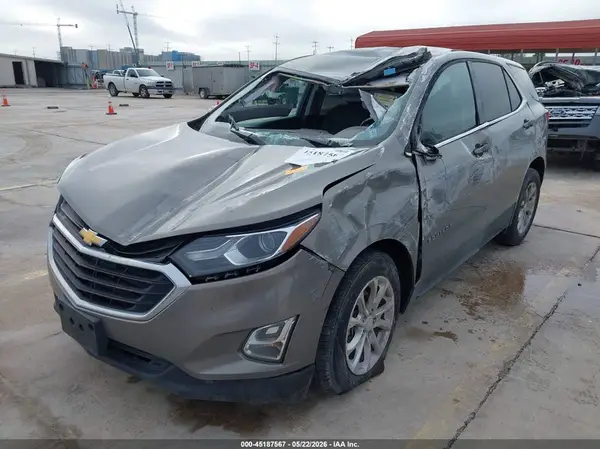 3GNAXJEV5JS628132 2018 CHEVROLET EQUINOX - Image 2