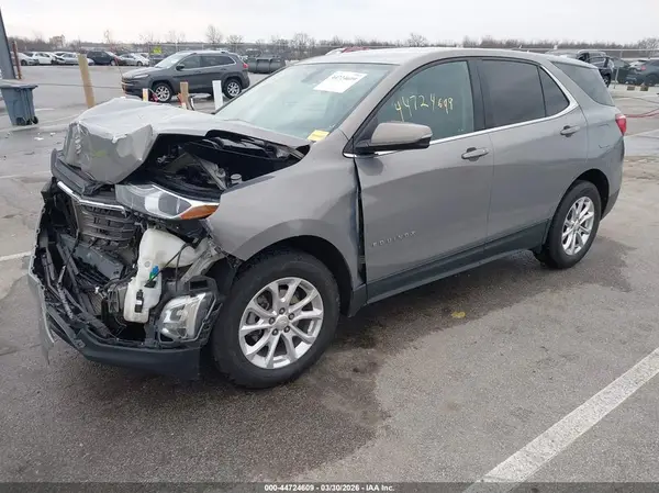 3GNAXJEV5JS628938 2018 CHEVROLET EQUINOX - Image 2