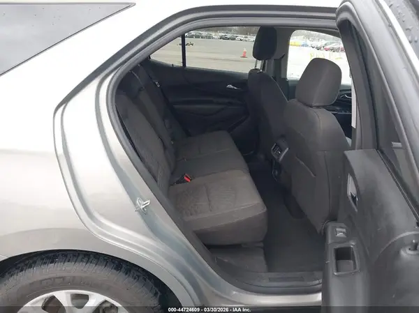 3GNAXJEV5JS628938 2018 CHEVROLET EQUINOX - Image 8