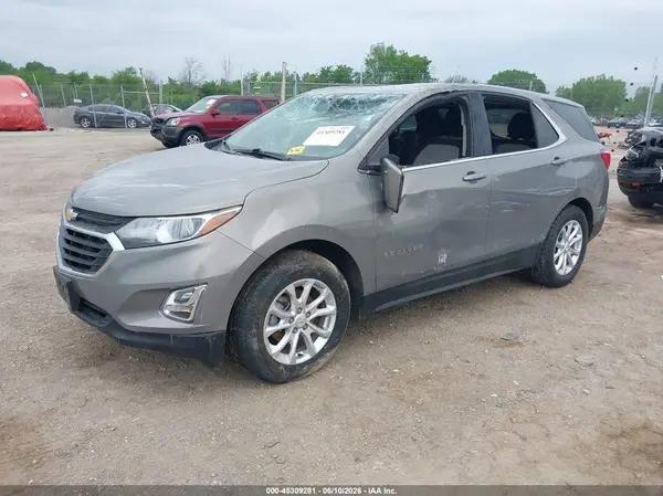 3GNAXJEV5JS637977 2018 CHEVROLET EQUINOX - Image 2