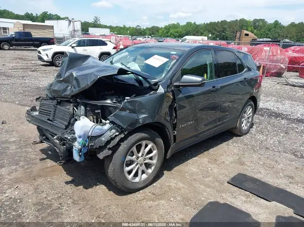 3GNAXJEV5KS623112 2019 CHEVROLET EQUINOX - Image 2