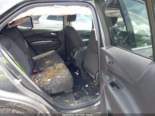 3GNAXJEV5KS623112 2019 CHEVROLET EQUINOX - Image 8