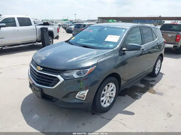 3GNAXJEV5LS574687 2020 CHEVROLET EQUINOX - Image 2