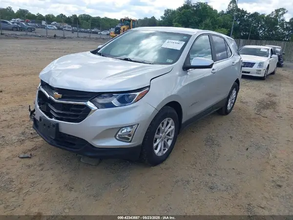3GNAXJEV5MS161556 2021 CHEVROLET EQUINOX - Image 2