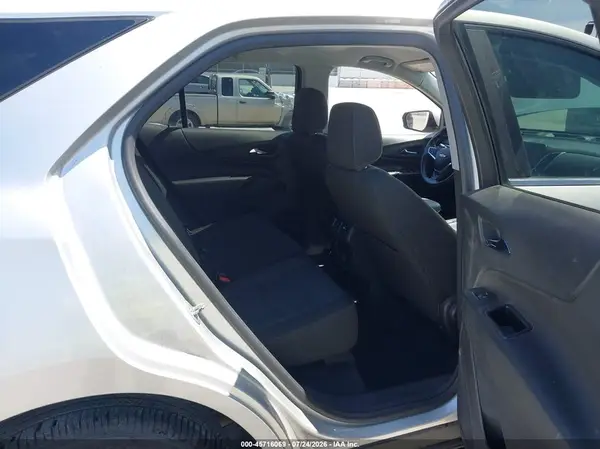 3GNAXJEV5MS162044 2021 CHEVROLET EQUINOX - Image 8