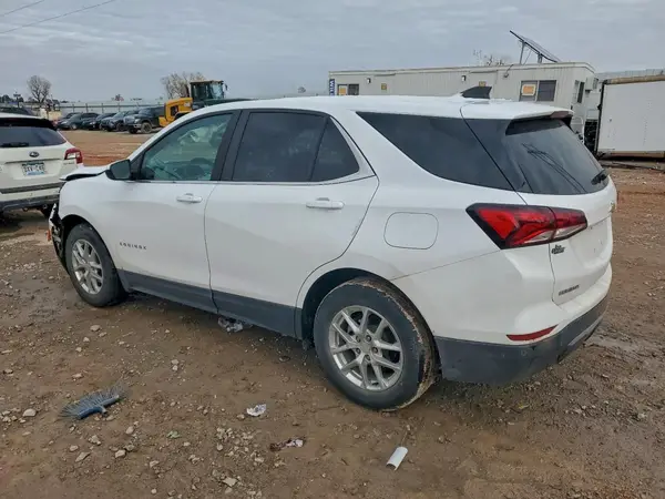 3GNAXJEV5NL132411 2022 CHEVROLET EQUINOX - Image 2