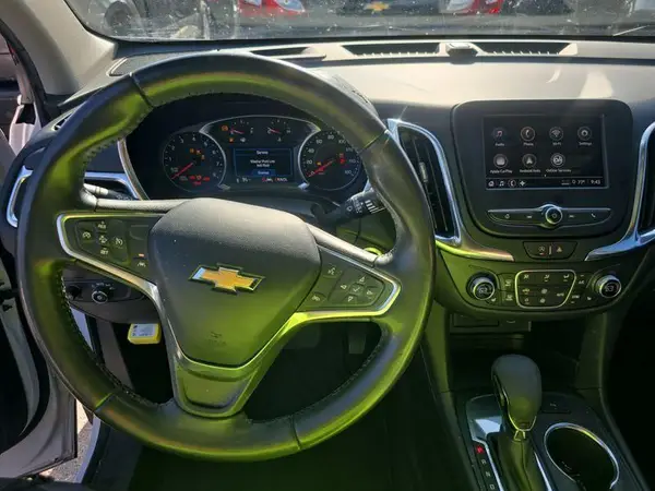 3GNAXJEV5NL132831 2022 CHEVROLET EQUINOX - Image 2