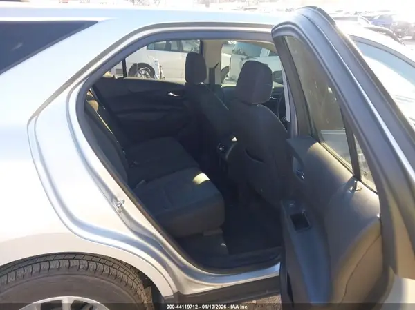 3GNAXJEV5NL220004 2022 CHEVROLET EQUINOX - Image 8