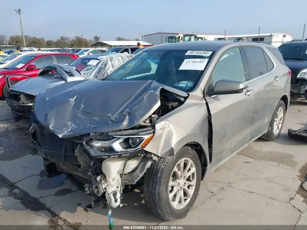 3GNAXJEV6JL115756 2018 CHEVROLET EQUINOX - Image 2