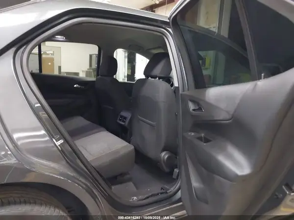 3GNAXJEV6JL166030 2018 CHEVROLET EQUINOX - Image 8