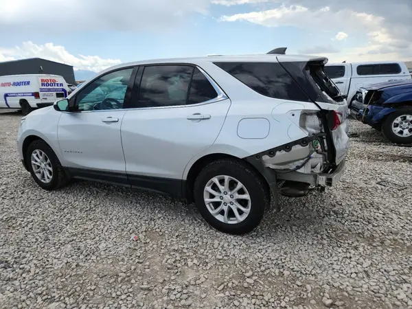 3GNAXJEV6JS555918 2018 CHEVROLET EQUINOX - Image 2