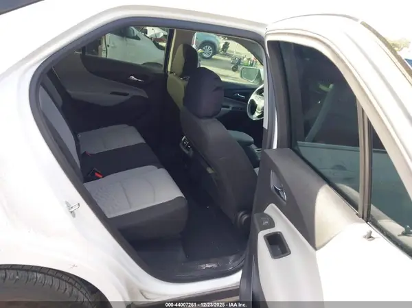 3GNAXJEV6JS594444 2018 CHEVROLET EQUINOX - Image 8