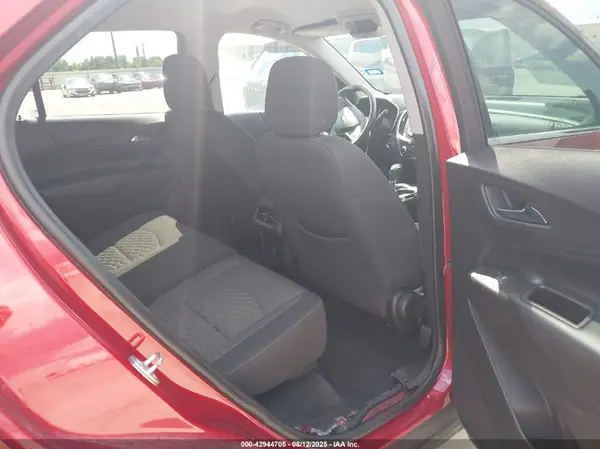 3GNAXJEV6JS602252 2018 CHEVROLET EQUINOX - Image 8