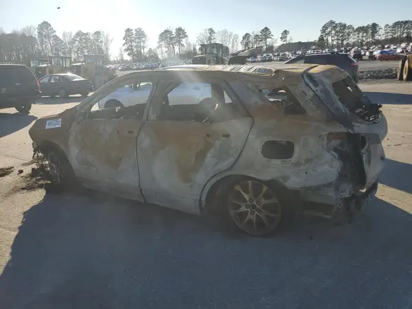 3GNAXJEV6JS632545 2018 CHEVROLET EQUINOX - Image 2