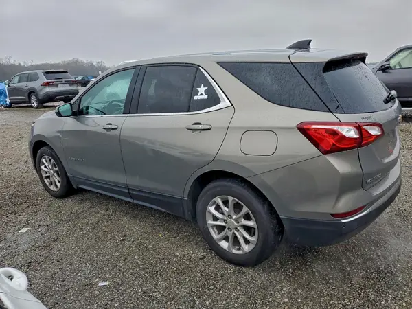 3GNAXJEV6JS638006 2018 CHEVROLET EQUINOX - Image 2