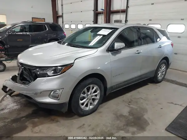 3GNAXJEV6LS510464 2020 CHEVROLET EQUINOX - Image 2