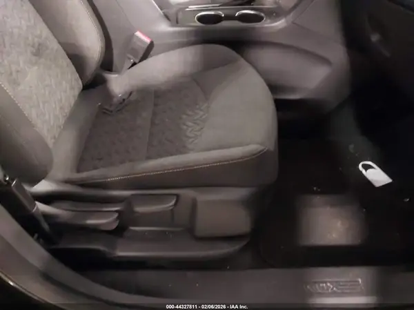 3GNAXJEV6NL130652 2022 CHEVROLET EQUINOX - Image 8
