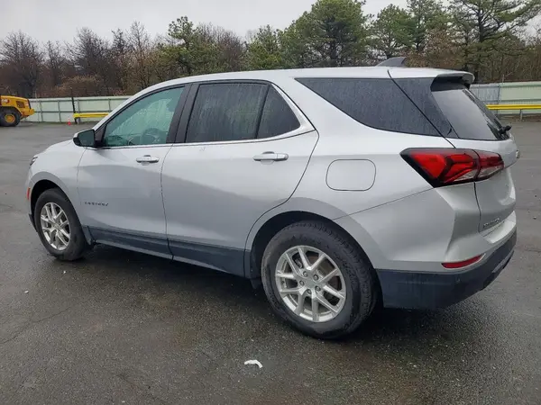 3GNAXJEV6NL217175 2022 CHEVROLET EQUINOX - Image 2