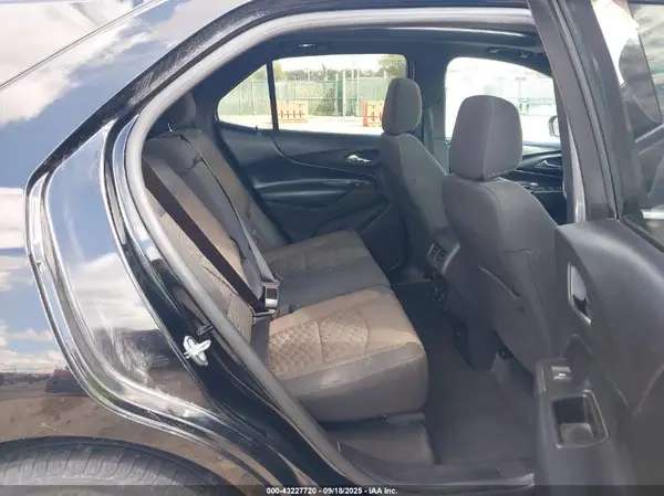 3GNAXJEV7JL103793 2018 CHEVROLET EQUINOX - Image 8