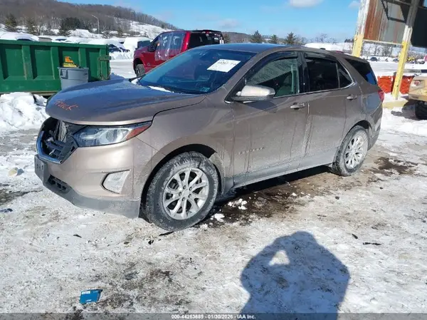 3GNAXJEV7JL111229 2018 CHEVROLET EQUINOX - Image 2