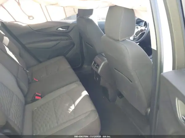 3GNAXJEV7JL164724 2018 CHEVROLET EQUINOX - Image 8
