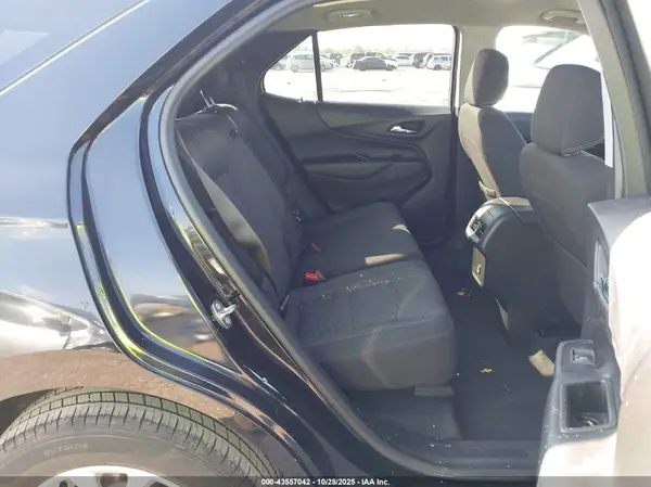 3GNAXJEV7JL399236 2018 CHEVROLET EQUINOX - Image 8