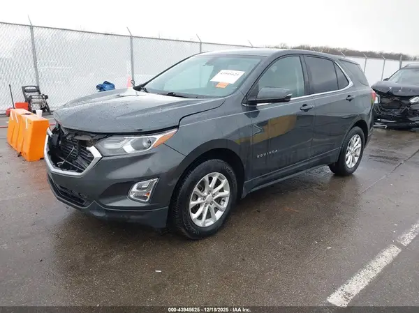 3GNAXJEV7JS508140 2018 CHEVROLET EQUINOX - Image 2