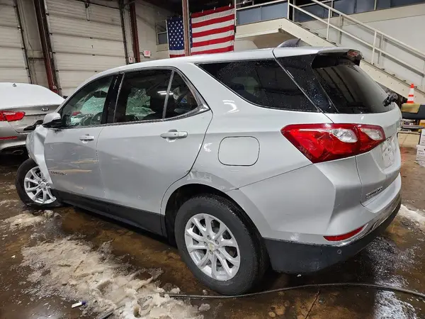 3GNAXJEV7JS543633 2018 CHEVROLET EQUINOX - Image 2