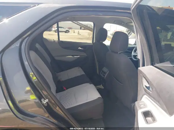 3GNAXJEV7JS545964 2018 CHEVROLET EQUINOX - Image 8