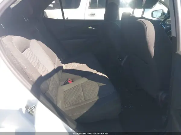 3GNAXJEV7JS576051 2018 CHEVROLET EQUINOX - Image 8