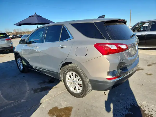 3GNAXJEV7JS583372 2018 CHEVROLET EQUINOX - Image 2