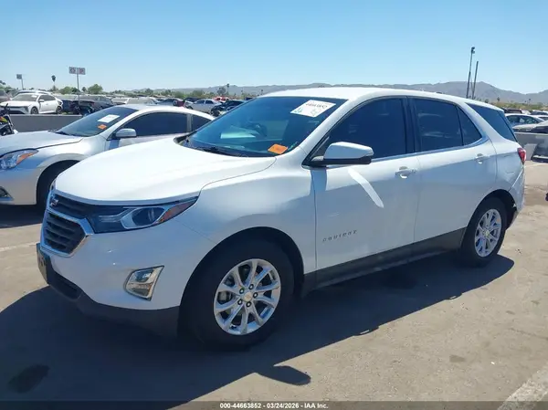 3GNAXJEV7JS586840 2018 CHEVROLET EQUINOX - Image 2