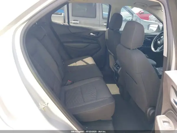 3GNAXJEV7JS595117 2018 CHEVROLET EQUINOX - Image 8