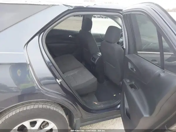 3GNAXJEV7JS607766 2018 CHEVROLET EQUINOX - Image 8