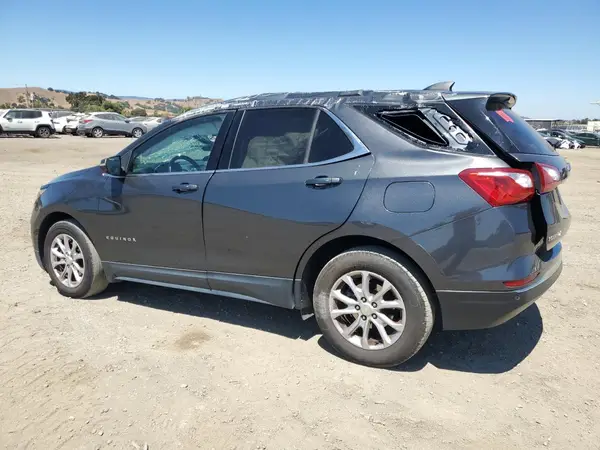 3GNAXJEV7JS622574 2018 CHEVROLET EQUINOX - Image 2