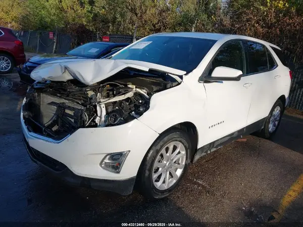 3GNAXJEV7JS637639 2018 CHEVROLET EQUINOX - Image 2